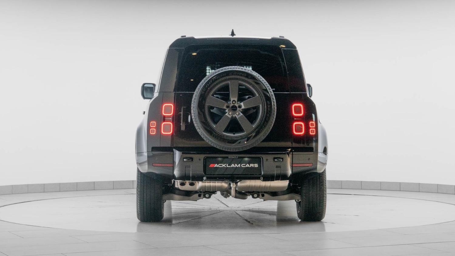 Used Land Rover Defender 2025 for sale - 76640273: Photo 5