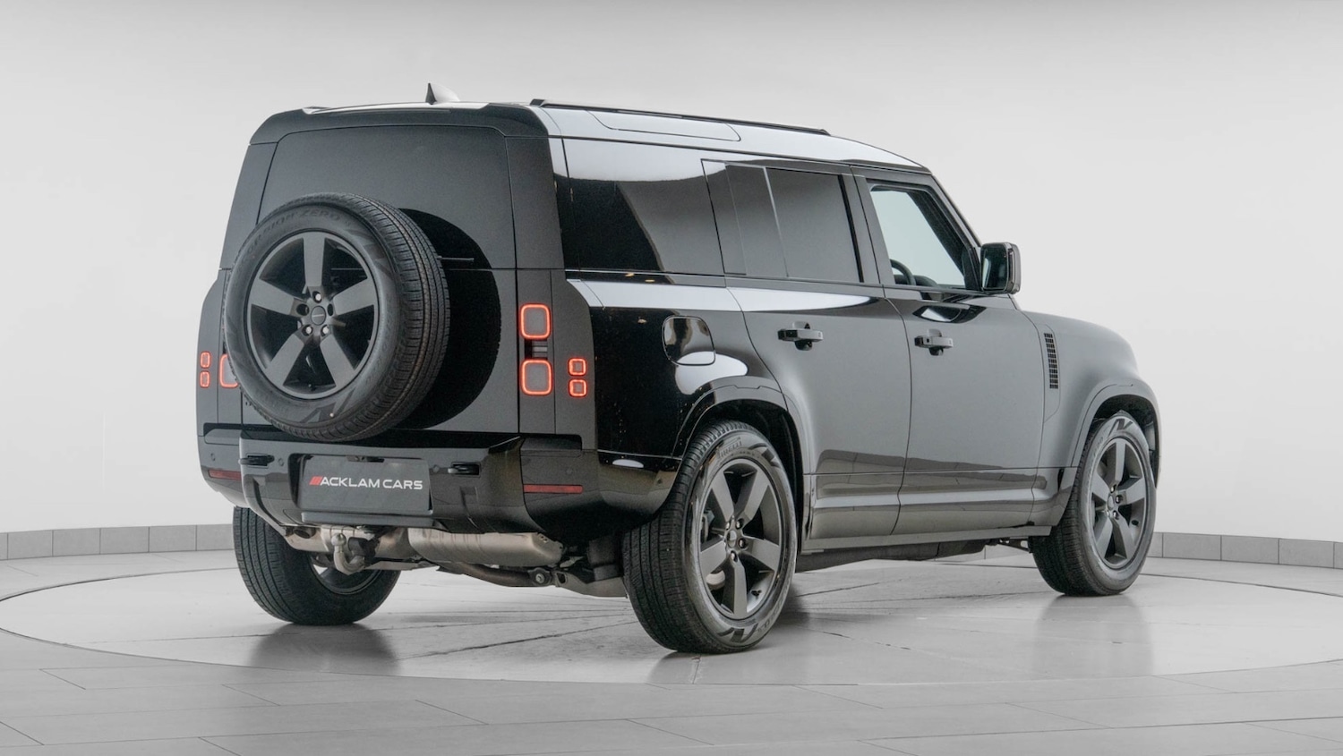 Used Land Rover Defender 2025 for sale - 76640273: Photo 6