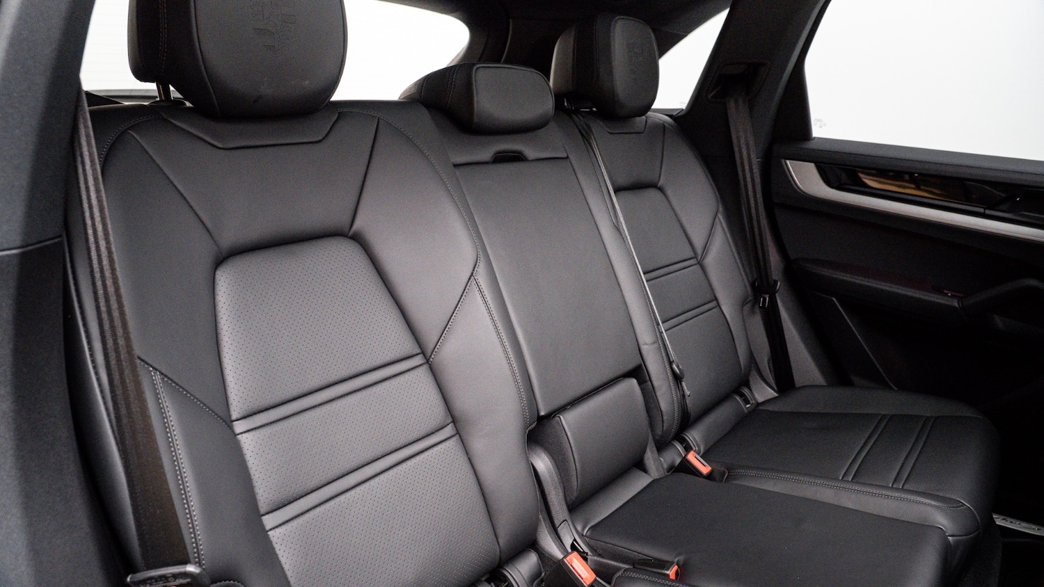 Used Porsche Cayenne 2025 for sale - 76874128: Photo 22