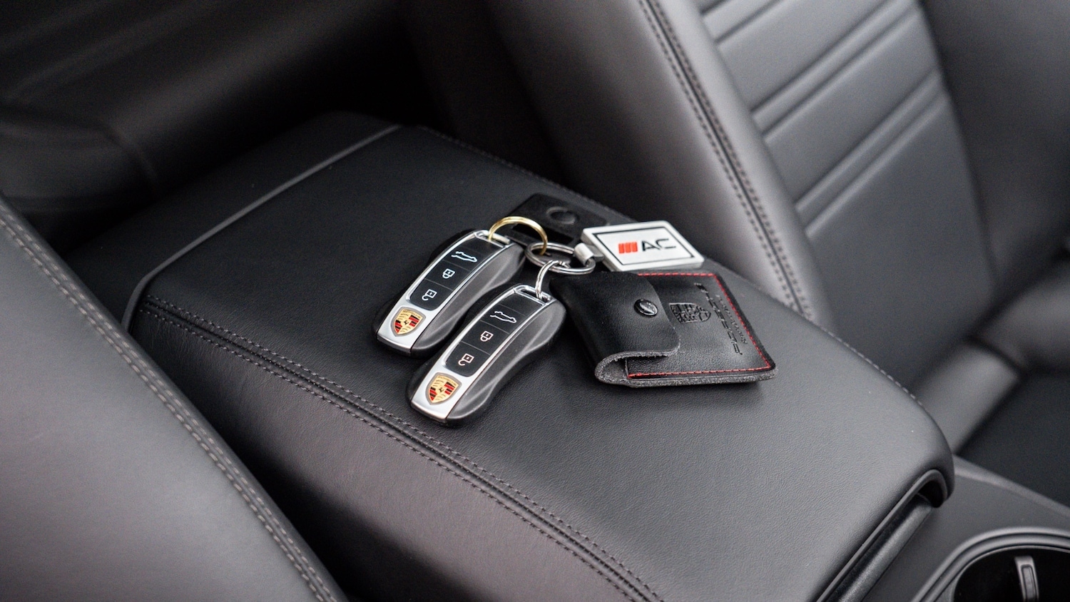 Used Porsche Cayenne 2025 for sale - 76874128: Photo 44