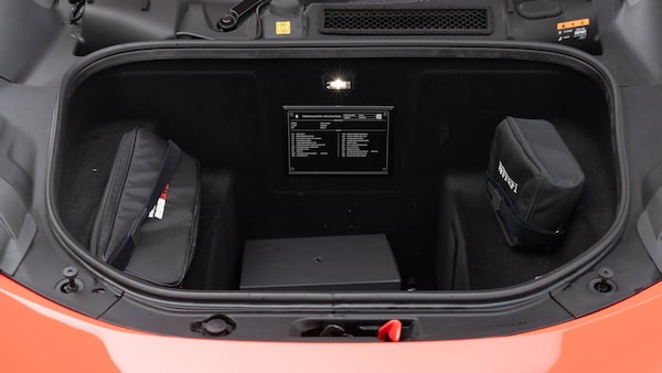 Used Ferrari 296 GTB 2023 for sale - 76217023: Photo 15