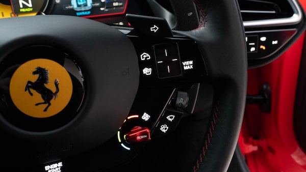 Used Ferrari 296 GTB 2023 for sale - 76217023: Photo 33