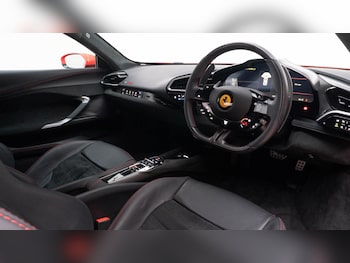 Used Ferrari 296 GTB 2023 for sale - 76217023: Photo 3