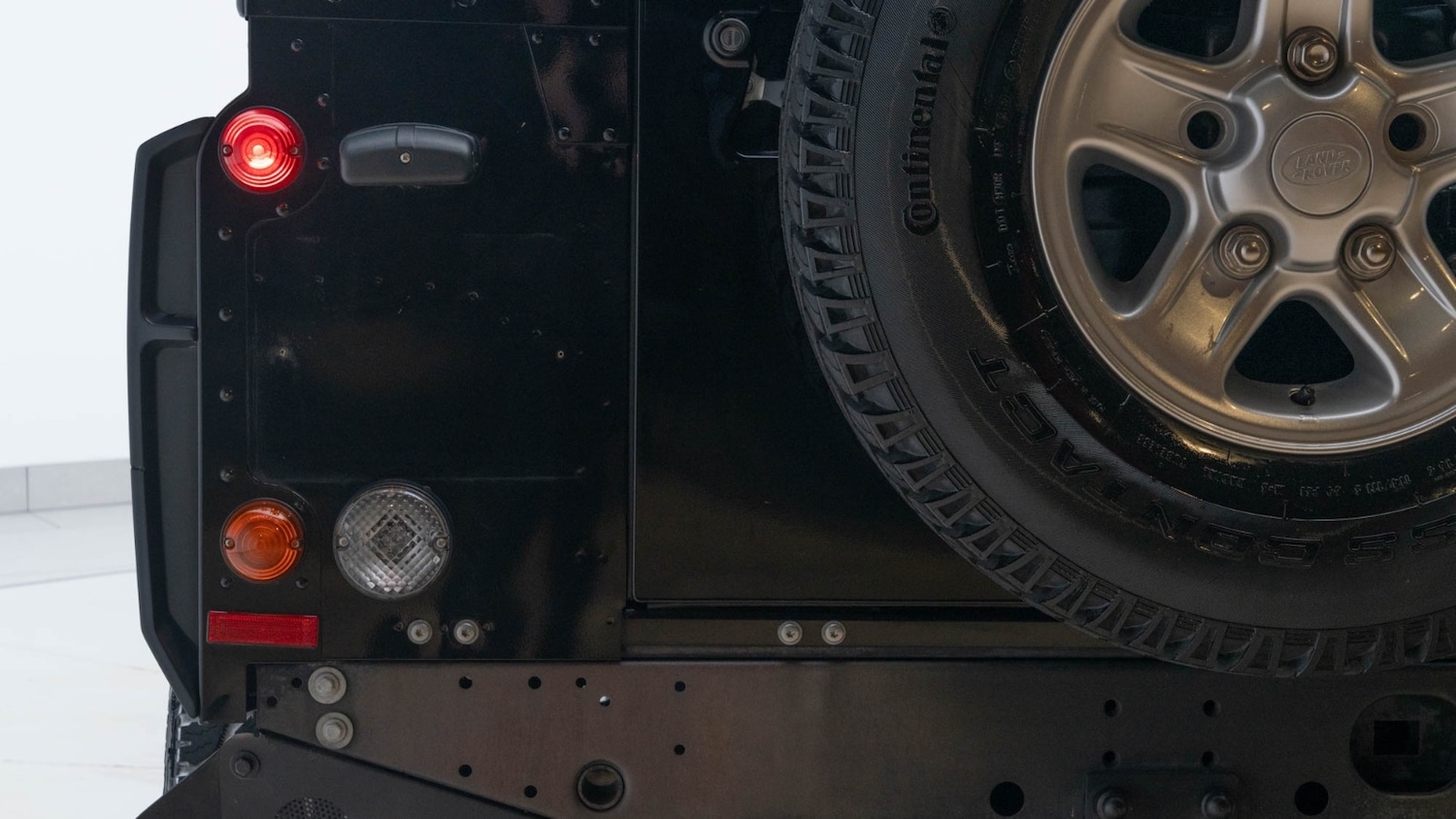 Used Land Rover Defender 2015 for sale - 76556784: Photo 12