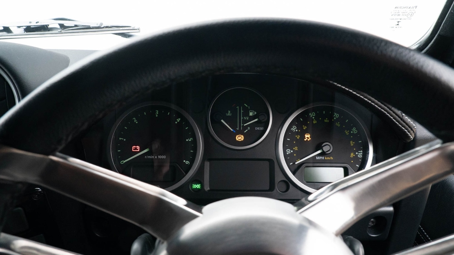 Used Land Rover Defender 2015 for sale - 76556784: Photo 27