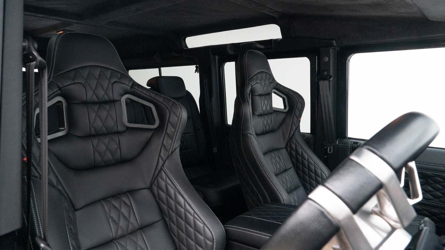 Used Land Rover Defender 2015 for sale - 76556784: Photo 3