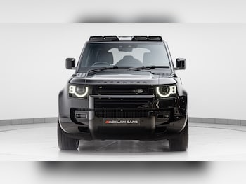 Used Land Rover Defender 2024 for sale - 77198190: Photo