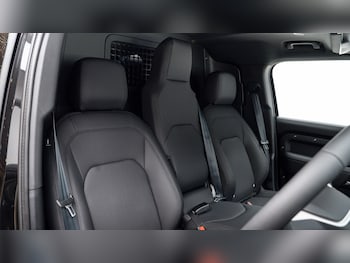 Used Land Rover Defender 2026 for sale - 78743115: Photo