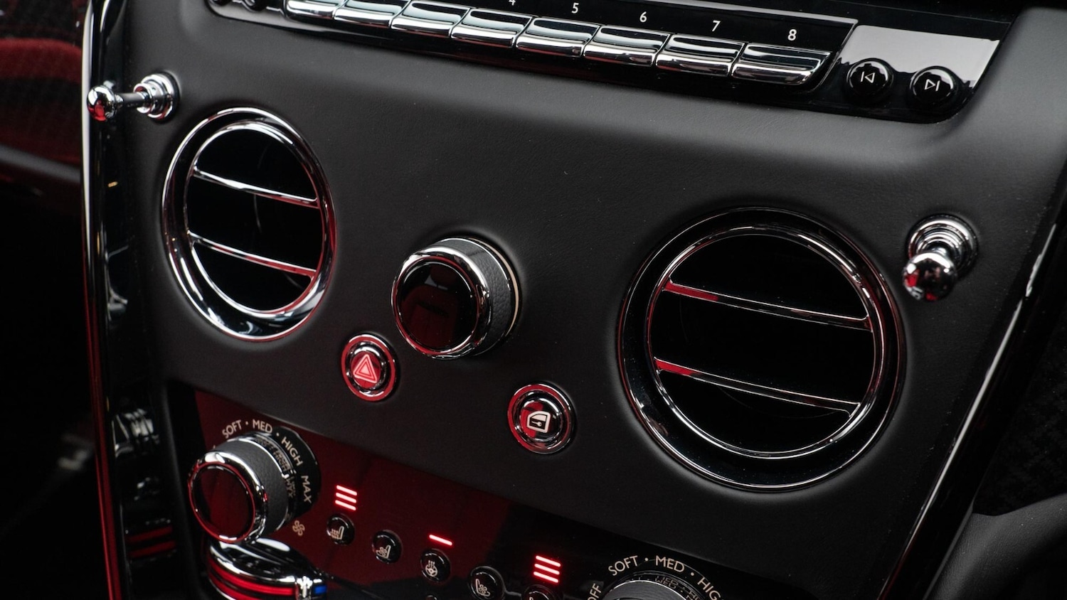 Used Rolls-Royce Cullinan 2025 for sale - 78133496: Photo 33