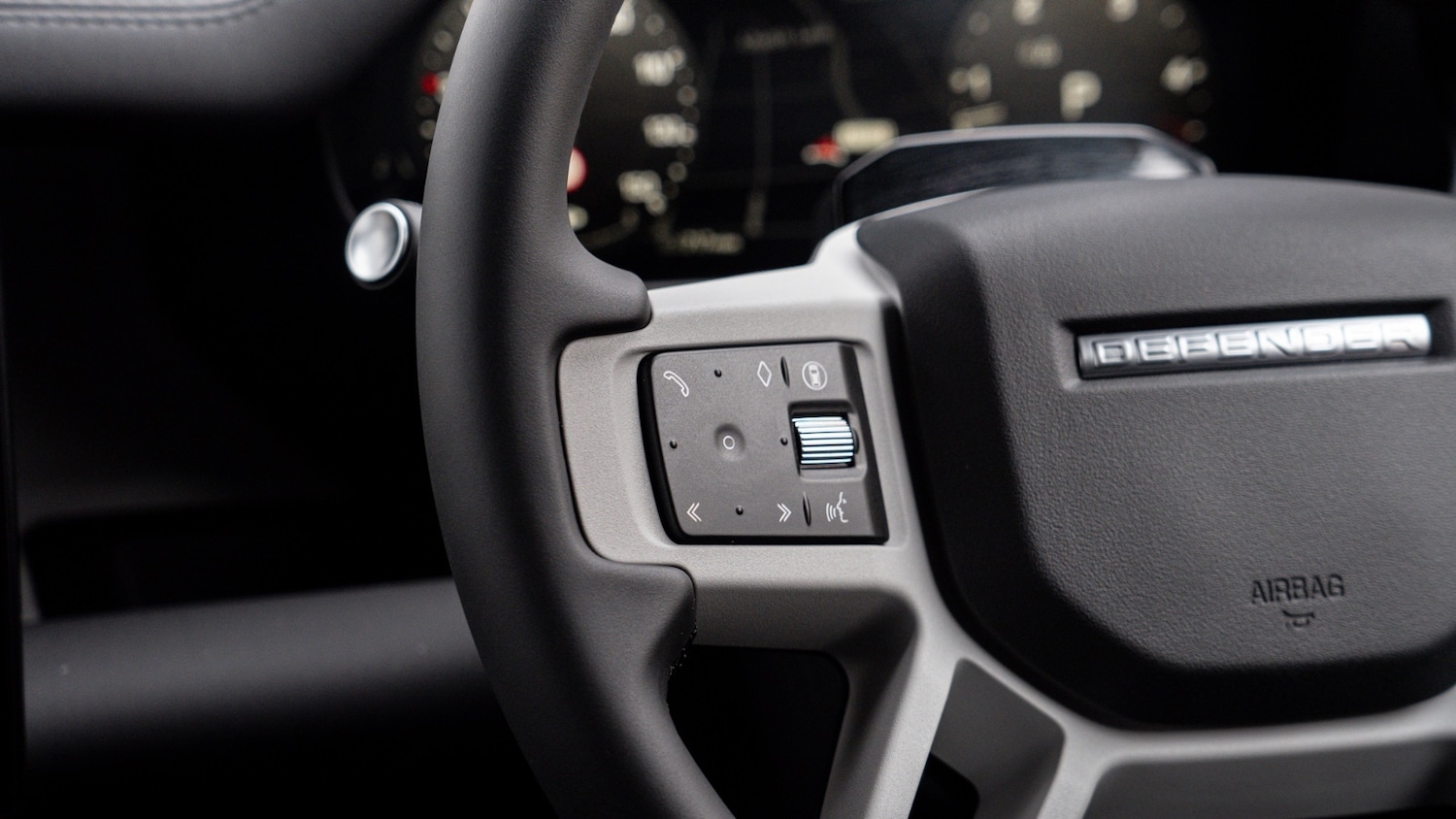 Used Land Rover Defender 2025 for sale - 77170486: Photo 22