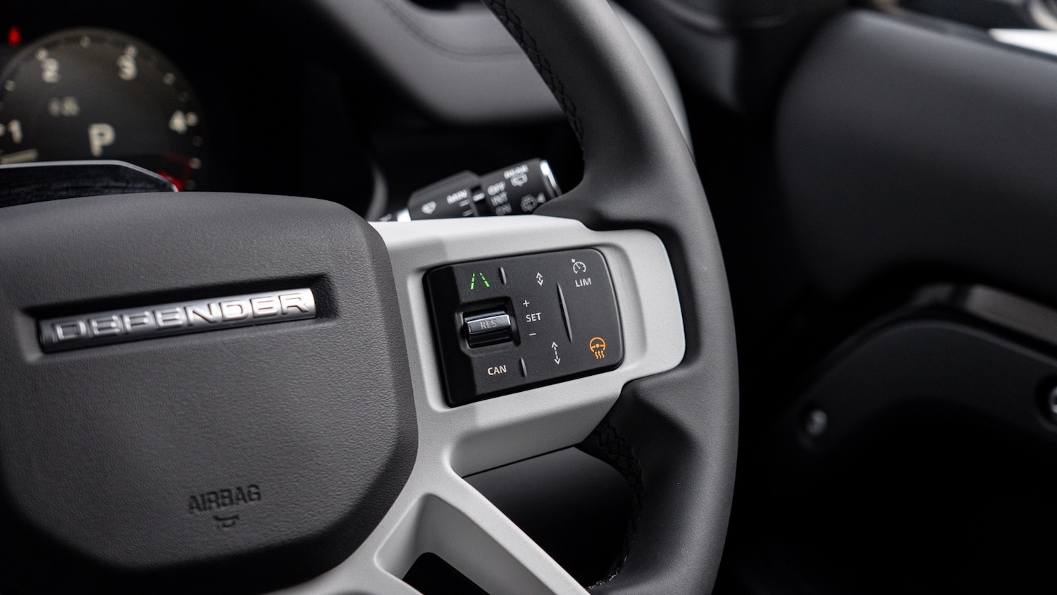 Used Land Rover Defender 2025 for sale - 77170486: Photo 23