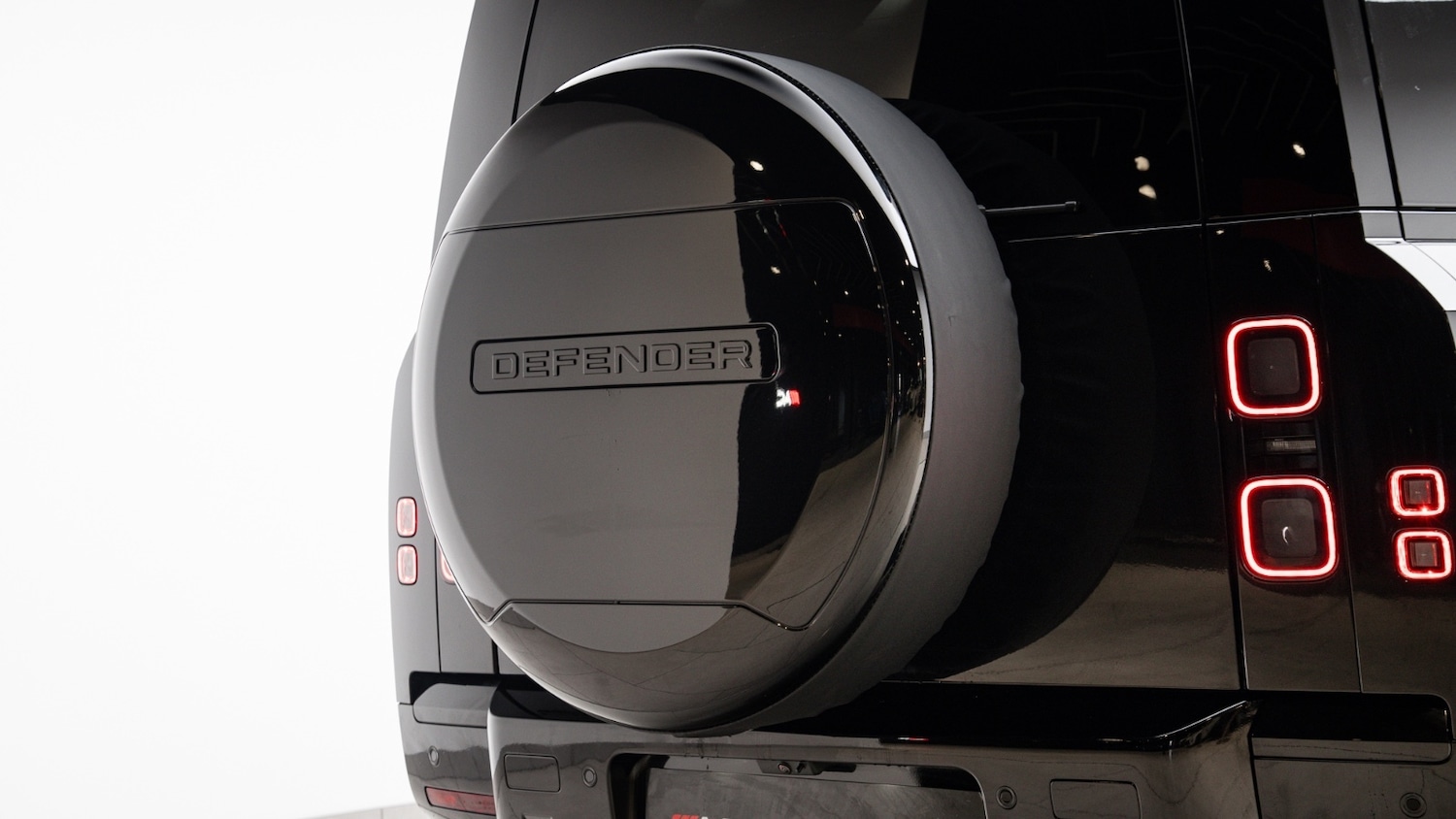 Used Land Rover Defender 2025 for sale - 77170486: Photo 36