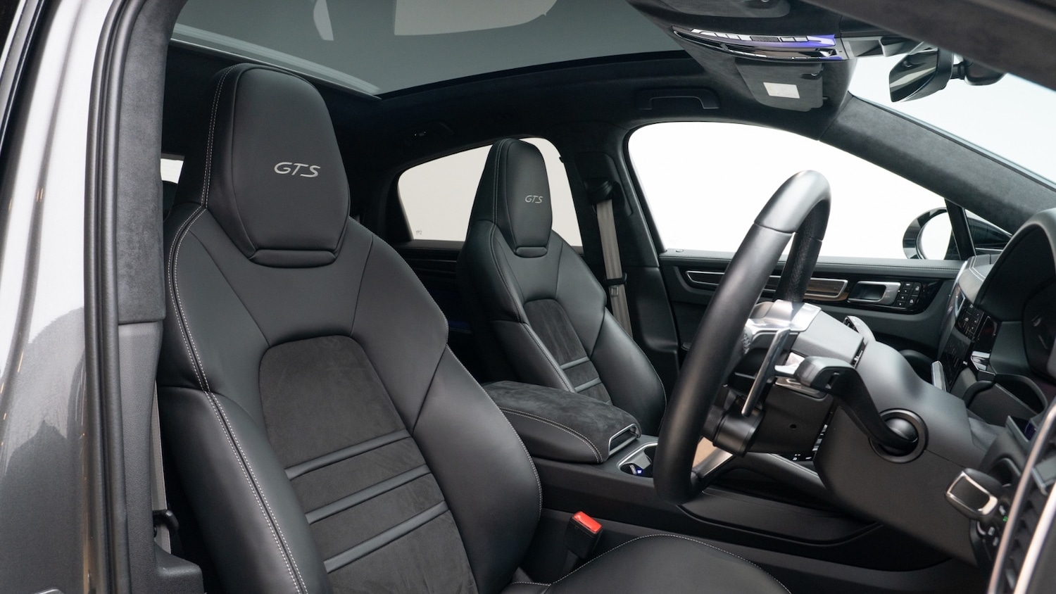 Used Porsche Cayenne 2022 for sale - 78211948: Photo 3