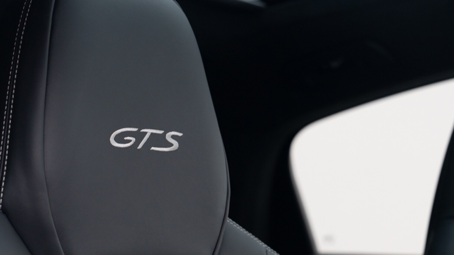 Used Porsche Cayenne 2022 for sale - 78211948: Photo 34