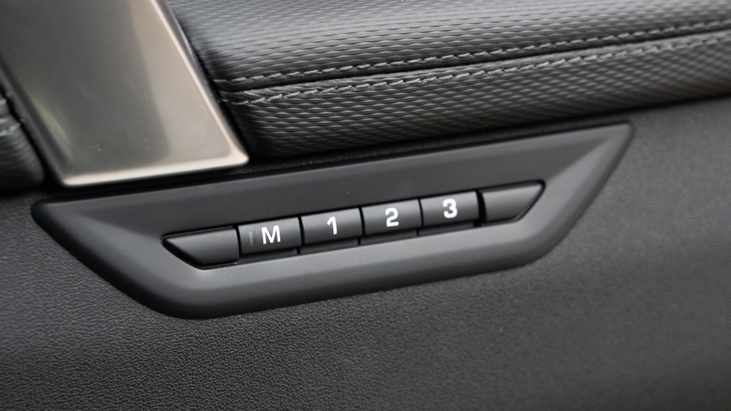 Used Land Rover Discovery Sport 2024 for sale - 76434962: Photo 15