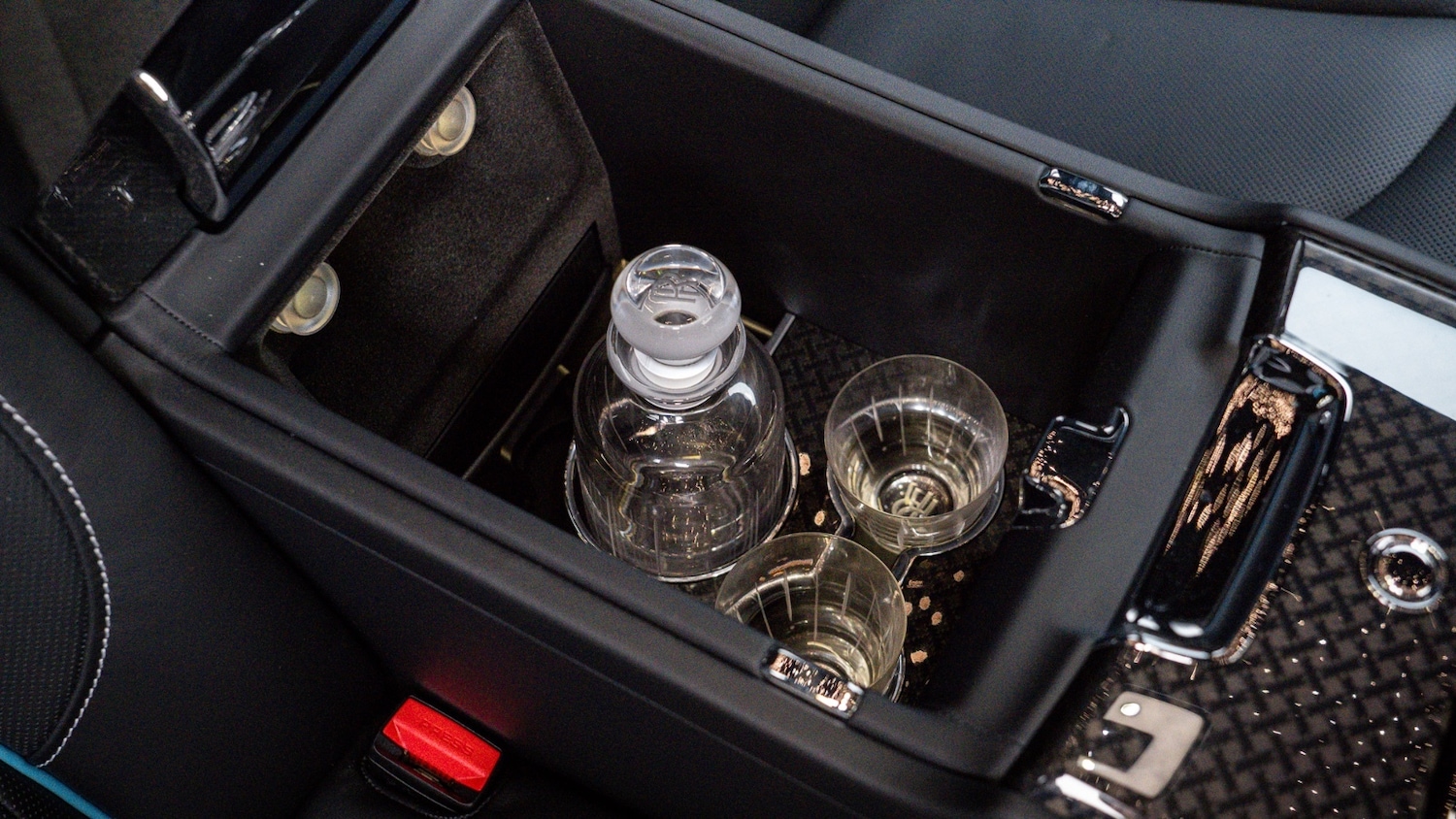 Used Rolls-Royce Cullinan 2024 for sale - 76984095: Photo 13