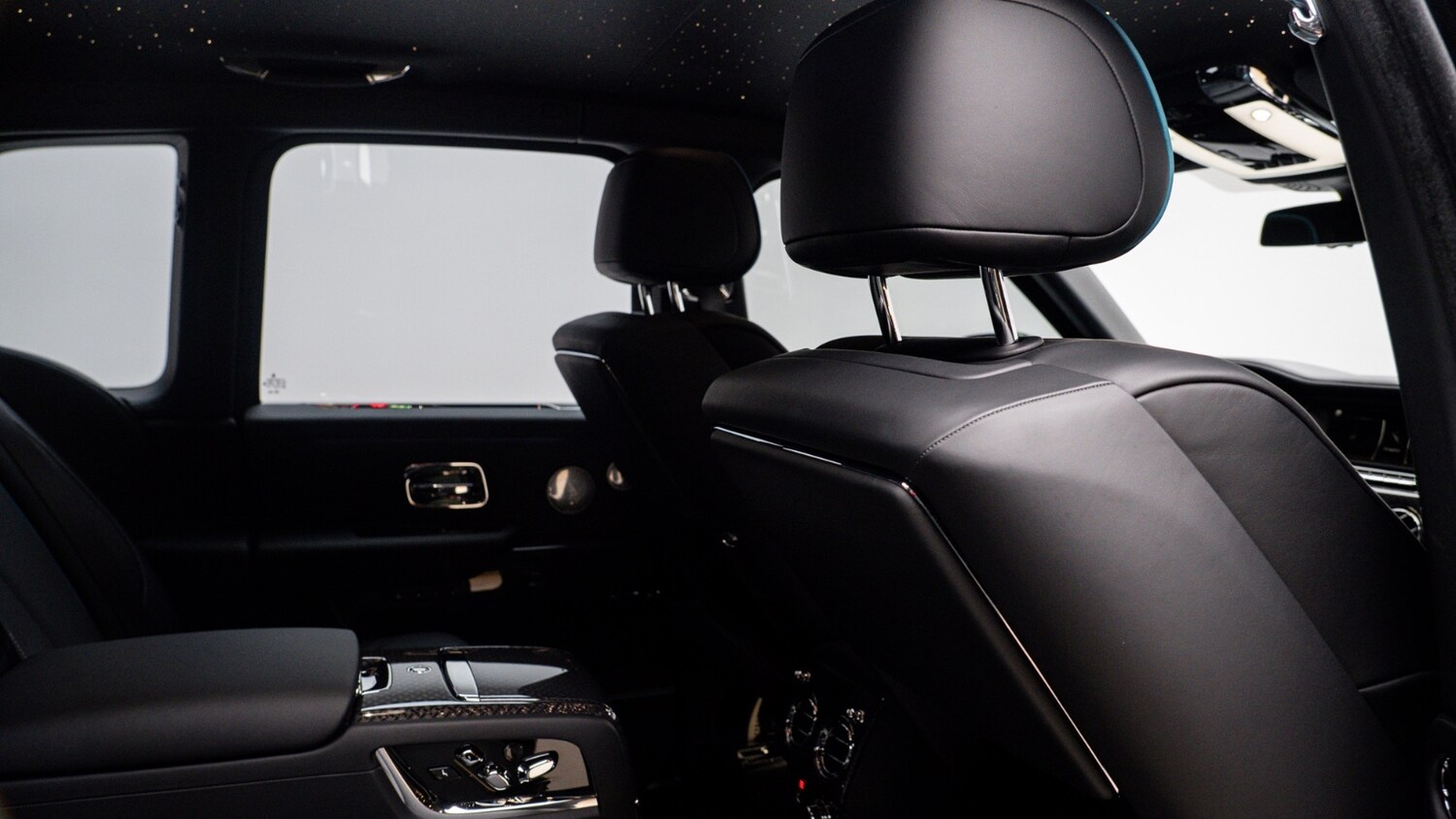 Used Rolls-Royce Cullinan 2024 for sale - 76984095: Photo 16