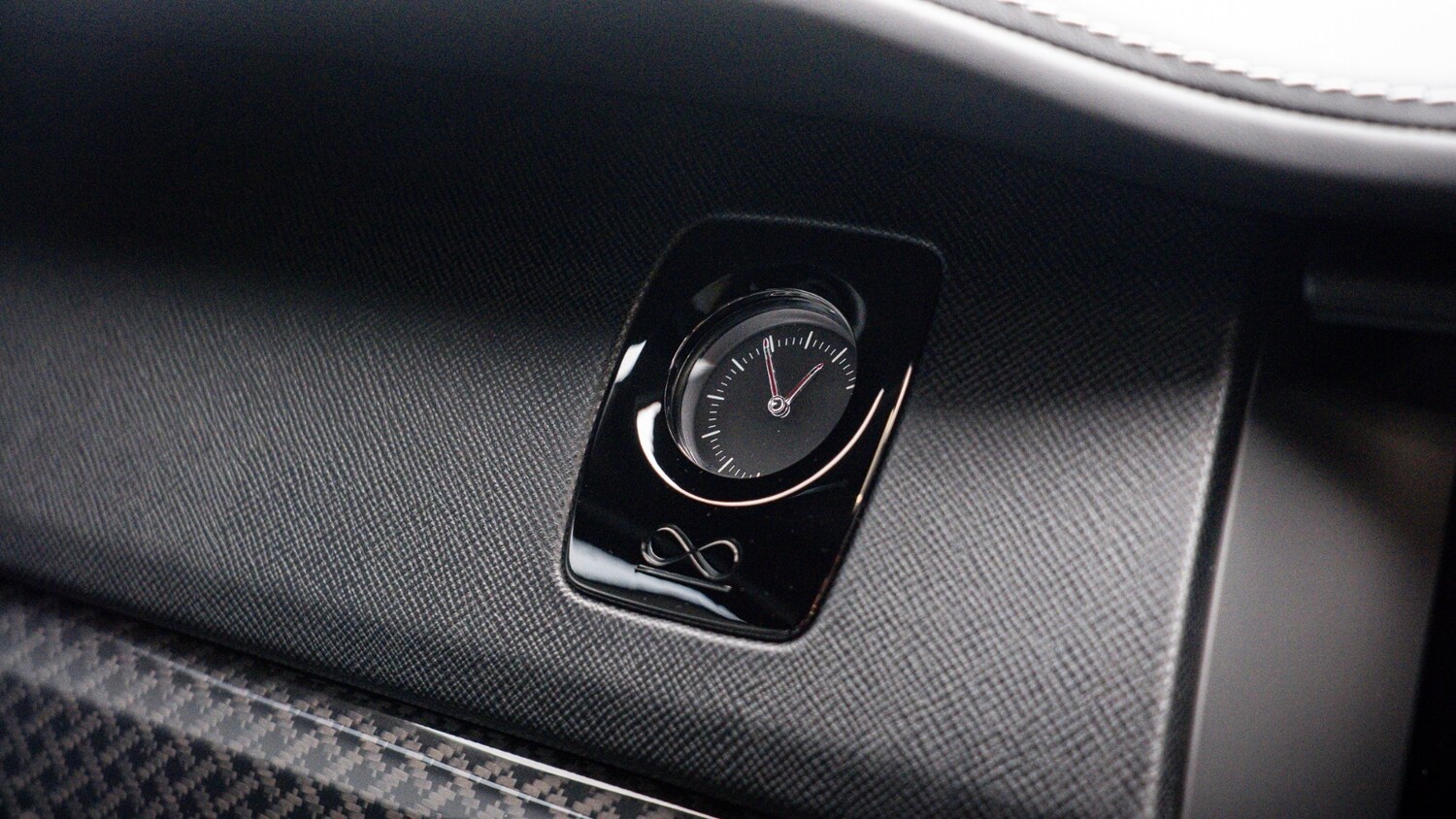 Used Rolls-Royce Cullinan 2024 for sale - 76984095: Photo 32