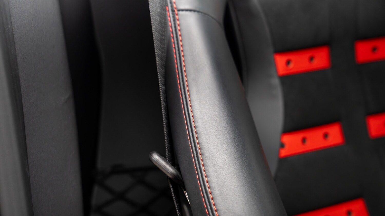 Used Ferrari 812 Superfast 2022 for sale - 77934397: Photo 14