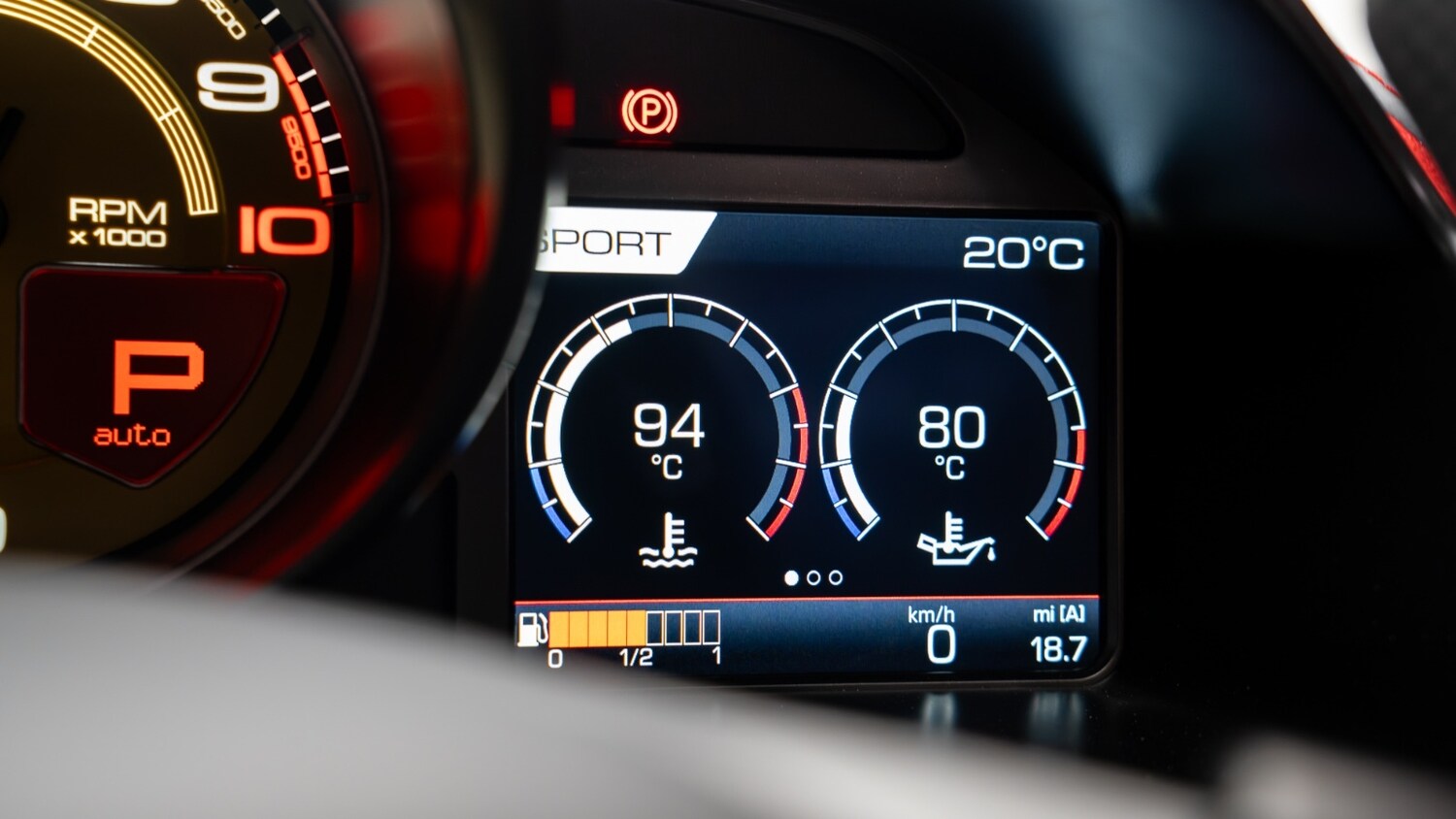 Used Ferrari 812 Superfast 2022 for sale - 77934397: Photo 24