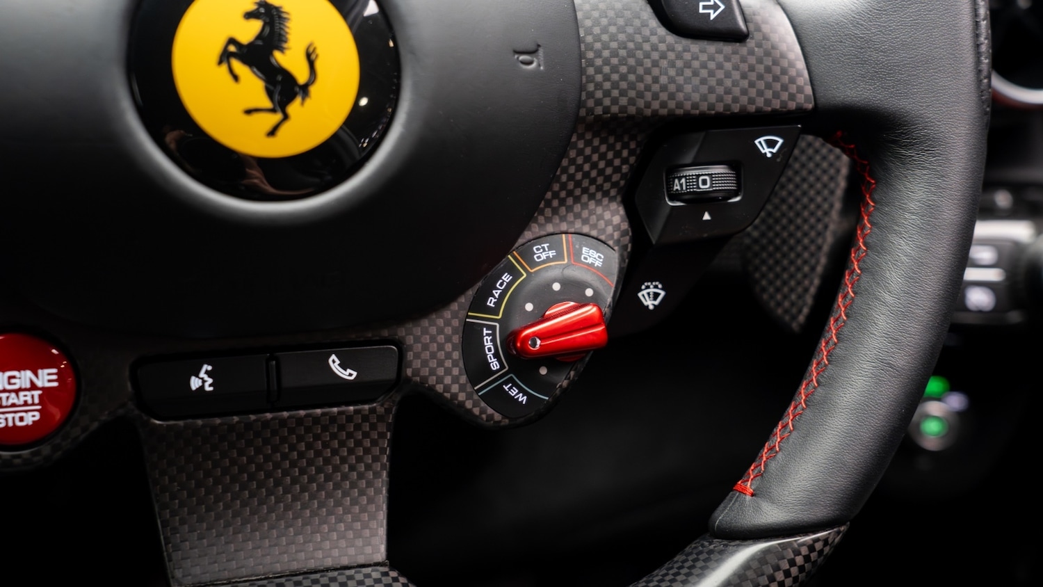 Used Ferrari 812 Superfast 2022 for sale - 77934397: Photo 41