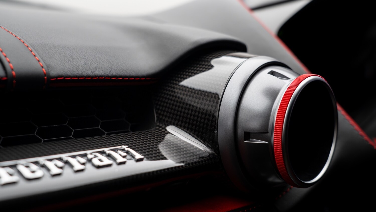 Used Ferrari 812 Superfast 2022 for sale - 77934397: Photo 46