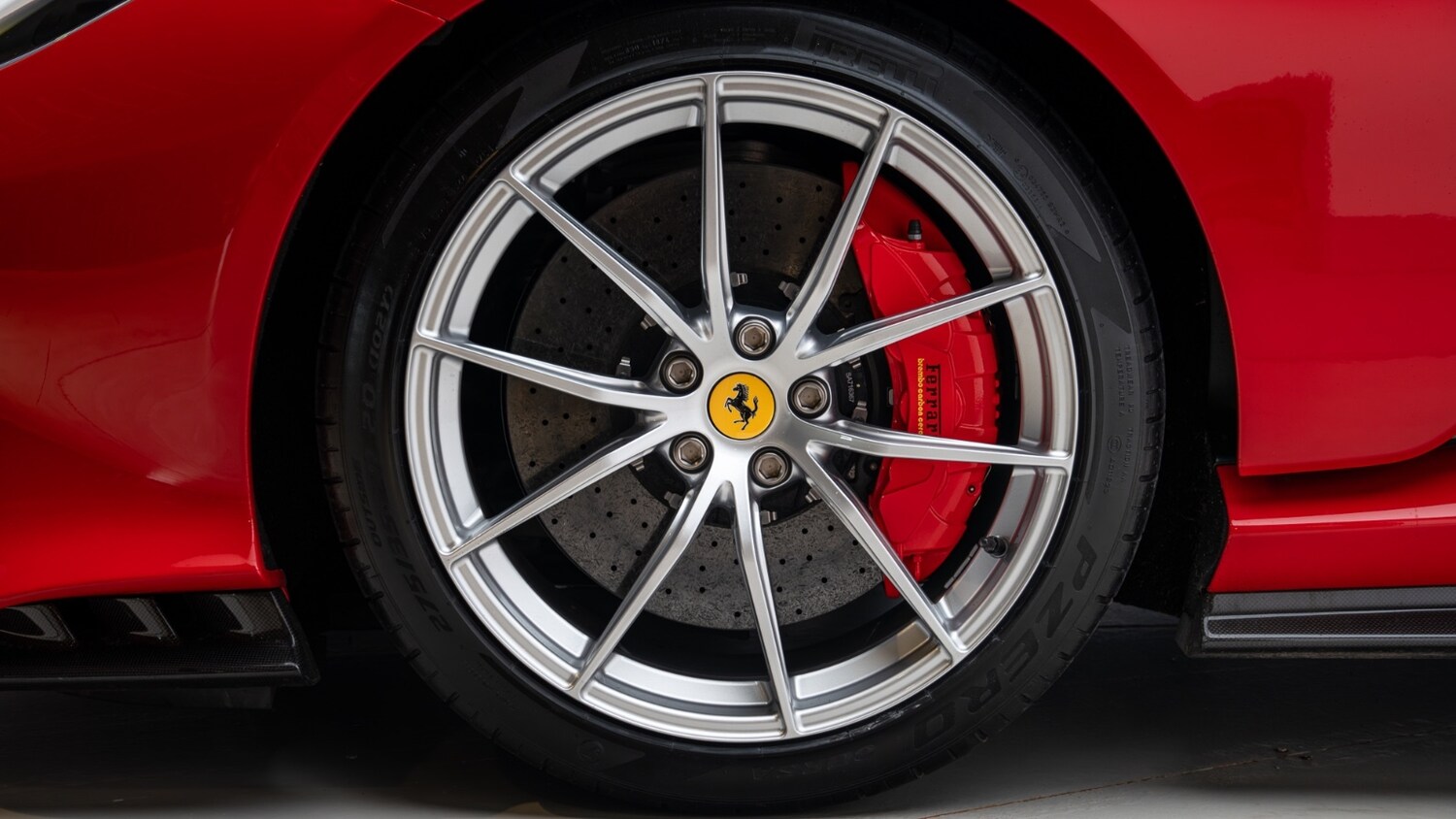 Used Ferrari 812 Superfast 2022 for sale - 77934397: Photo 53