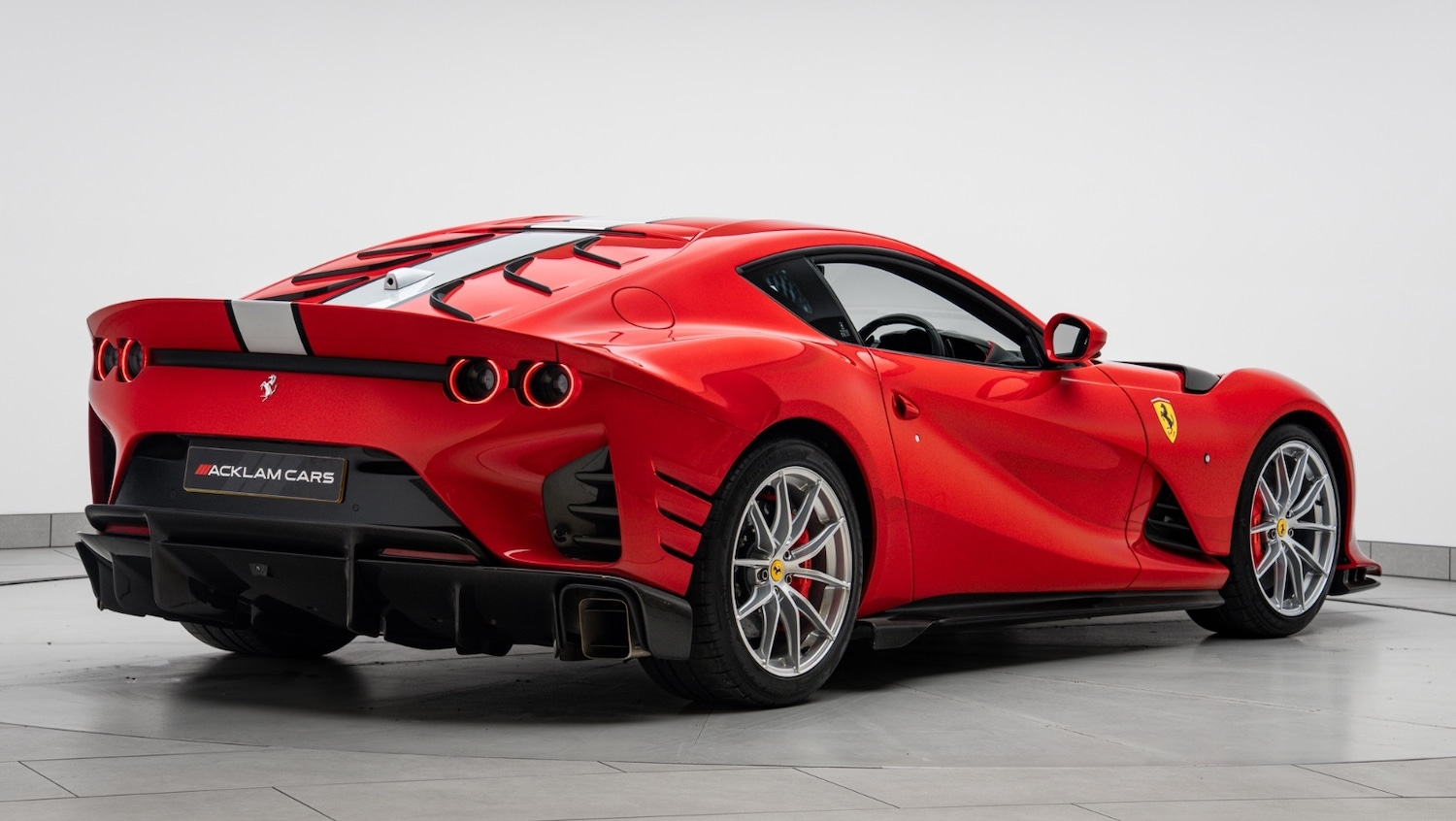 Used Ferrari 812 Superfast 2022 for sale - 77934397: Photo 7