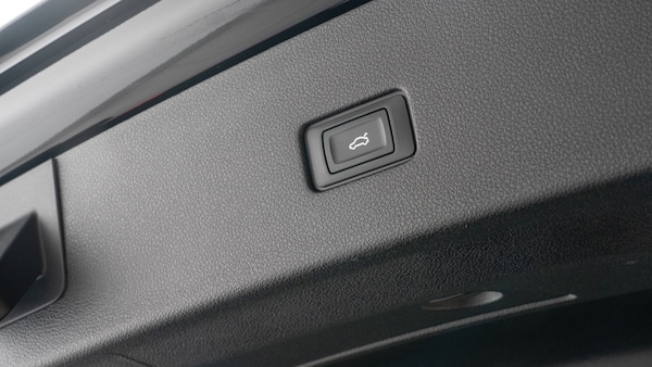 Used Audi Q8 2023 for sale - 76140428: Photo 14