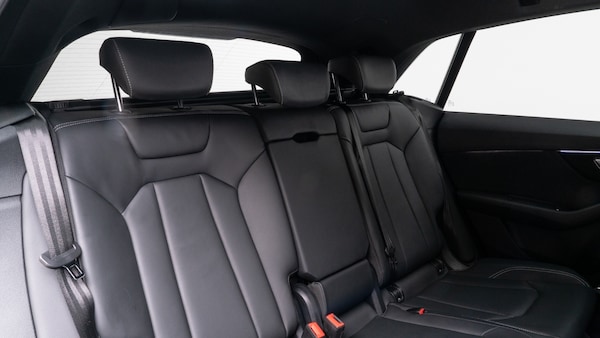 Used Audi Q8 2023 for sale - 76140428: Photo 20