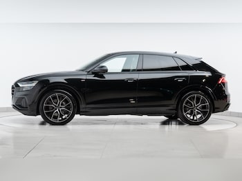 Used Audi Q8 2023 for sale - 76140428: Photo 4