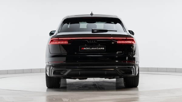 Used Audi Q8 2023 for sale - 76140428: Photo 5