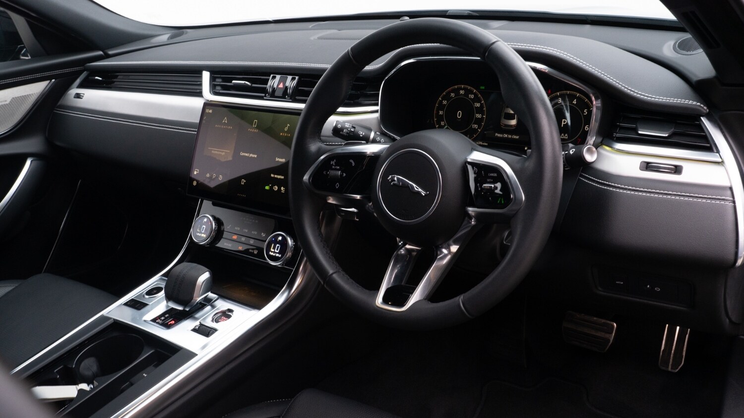 Used Jaguar XF 2023 for sale - 77648122: Photo 12