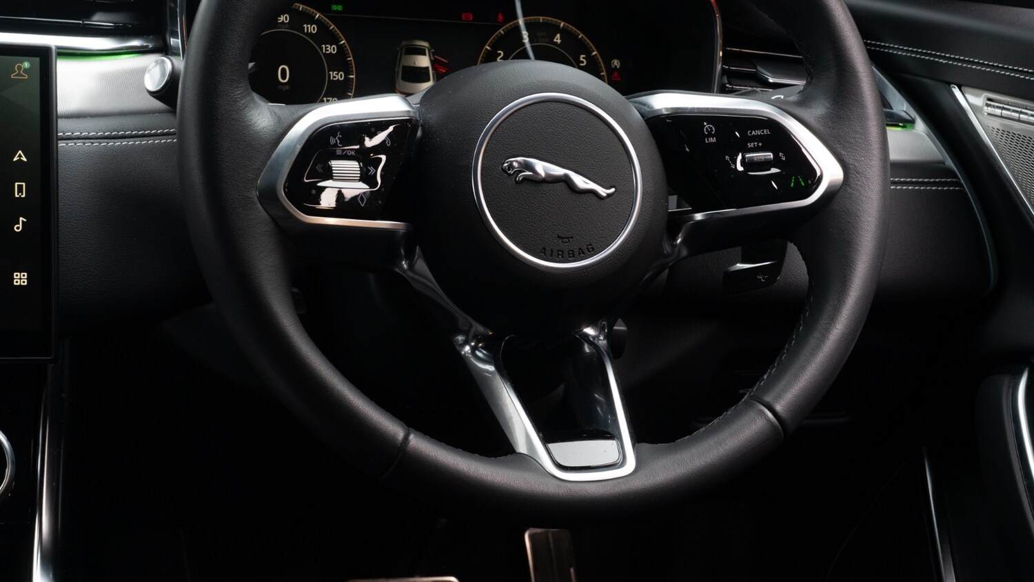 Used Jaguar XF 2023 for sale - 77648122: Photo 14