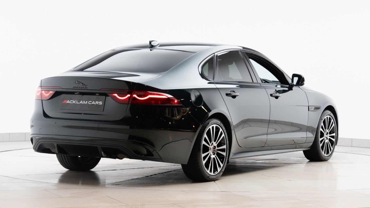 Used Jaguar XF 2023 for sale - 77648122: Photo 7