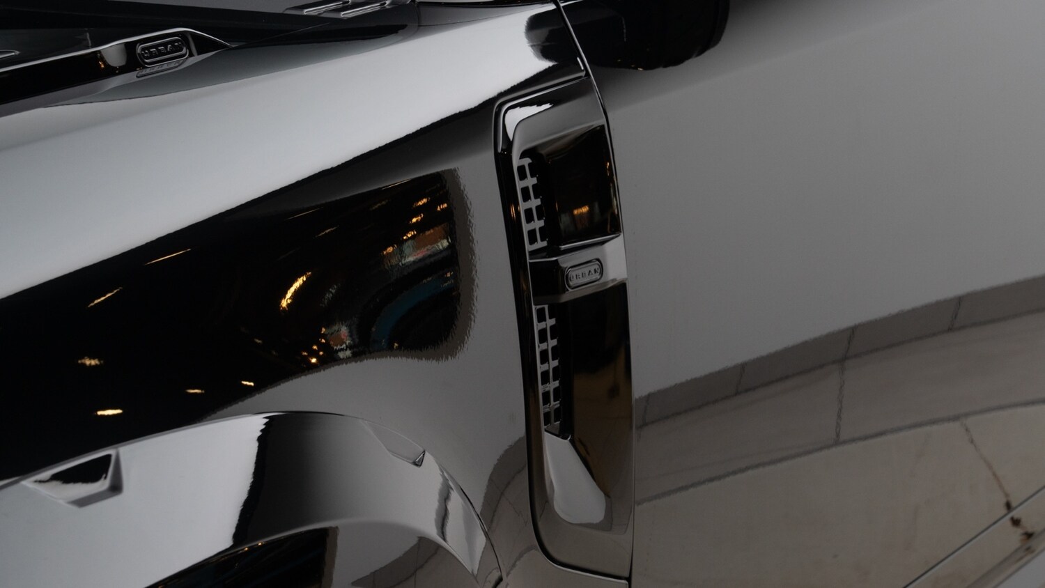 Used Land Rover Defender 2024 for sale - 77685686: Photo 11