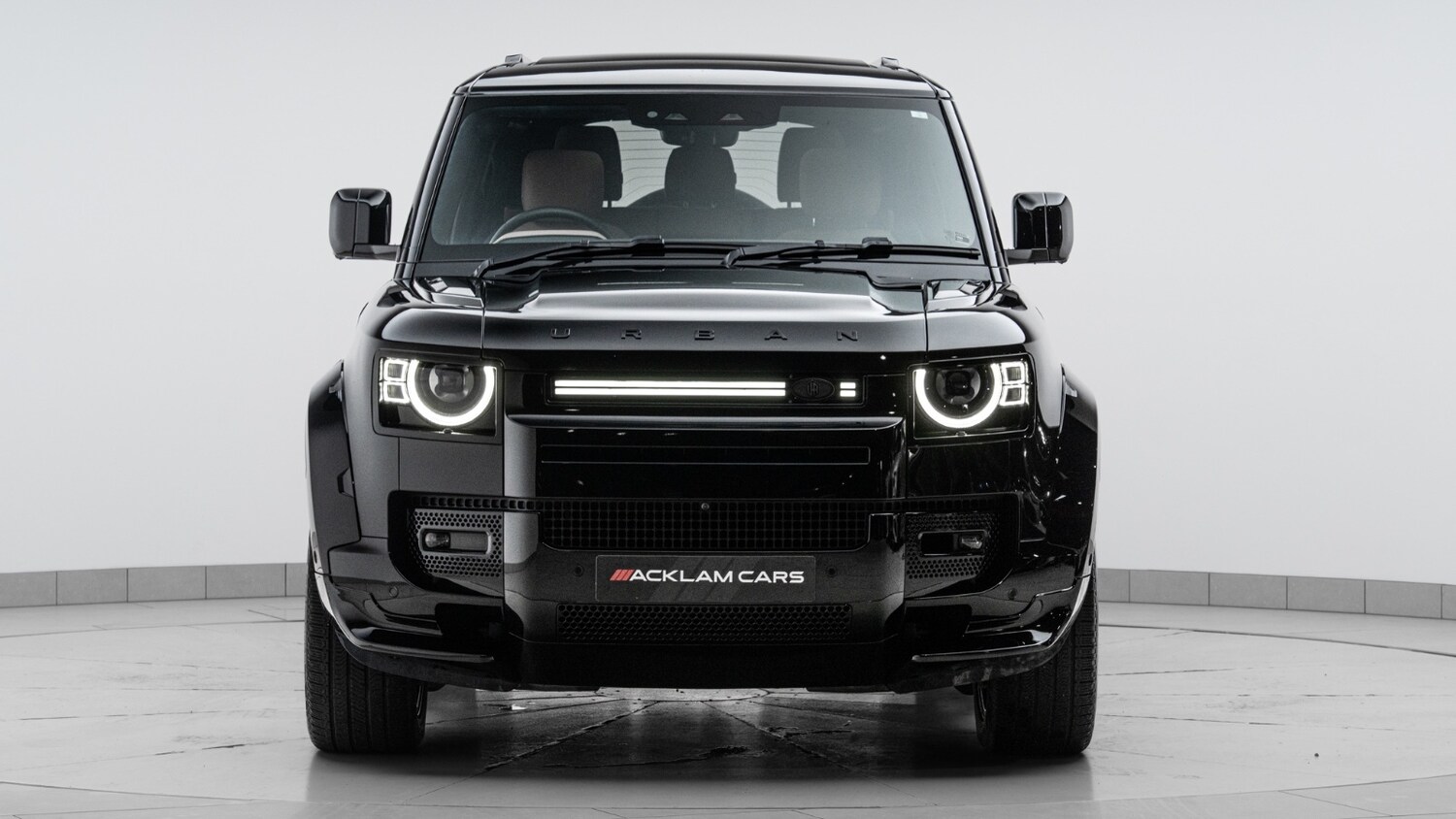 Used Land Rover Defender 2024 for sale - 77685686: Photo 4