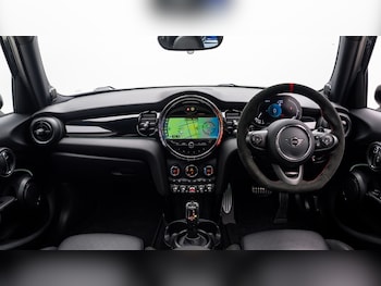 Used MINI Hatch 2023 for sale - 77717864: Photo