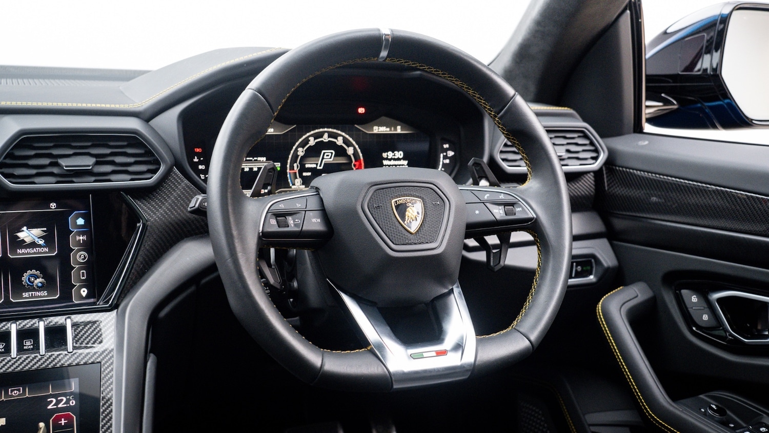 Used Lamborghini Urus 2023 for sale - 76888826: Photo 24