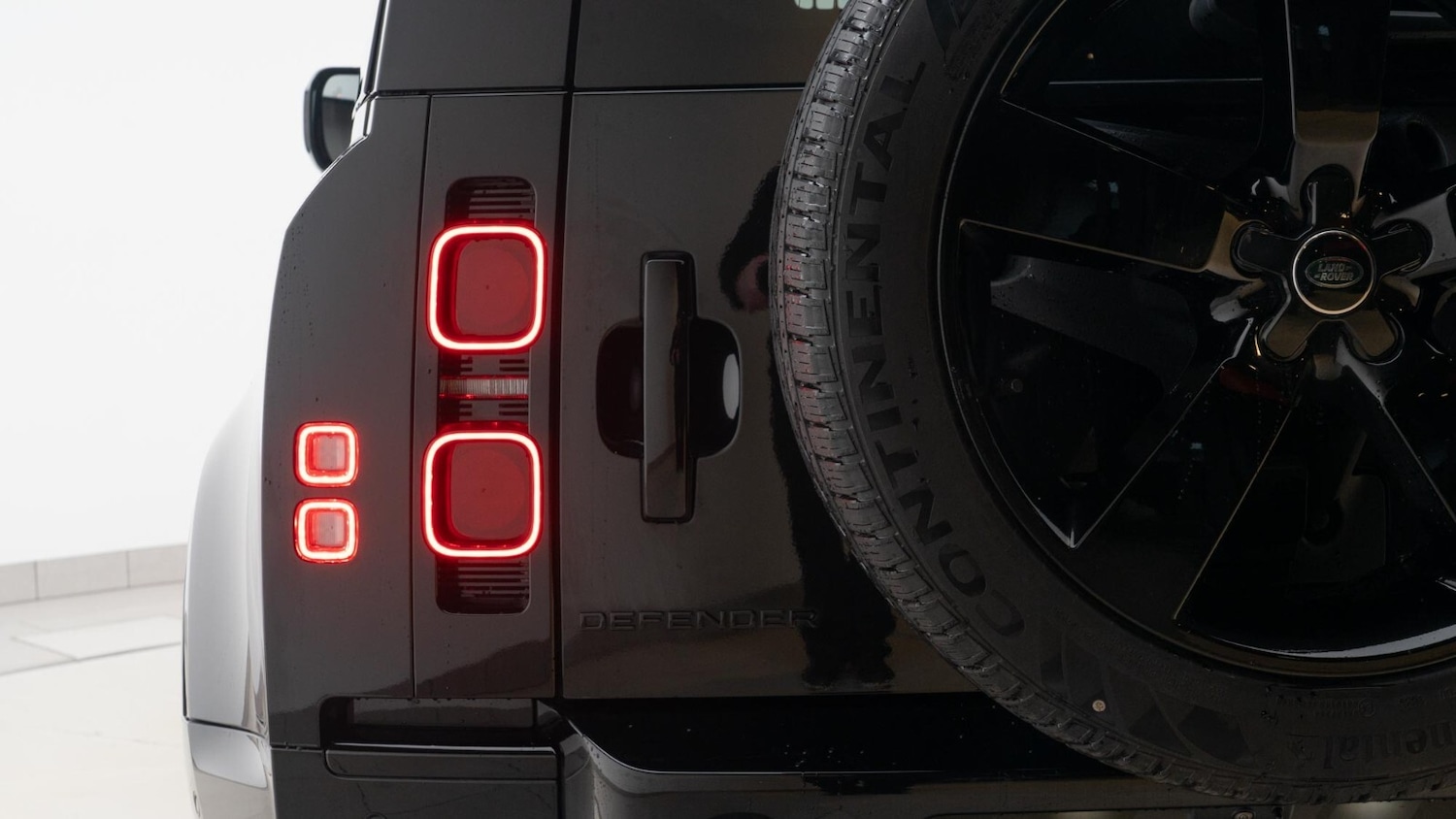 Used Land Rover Defender 2025 for sale - 76750166: Photo 10