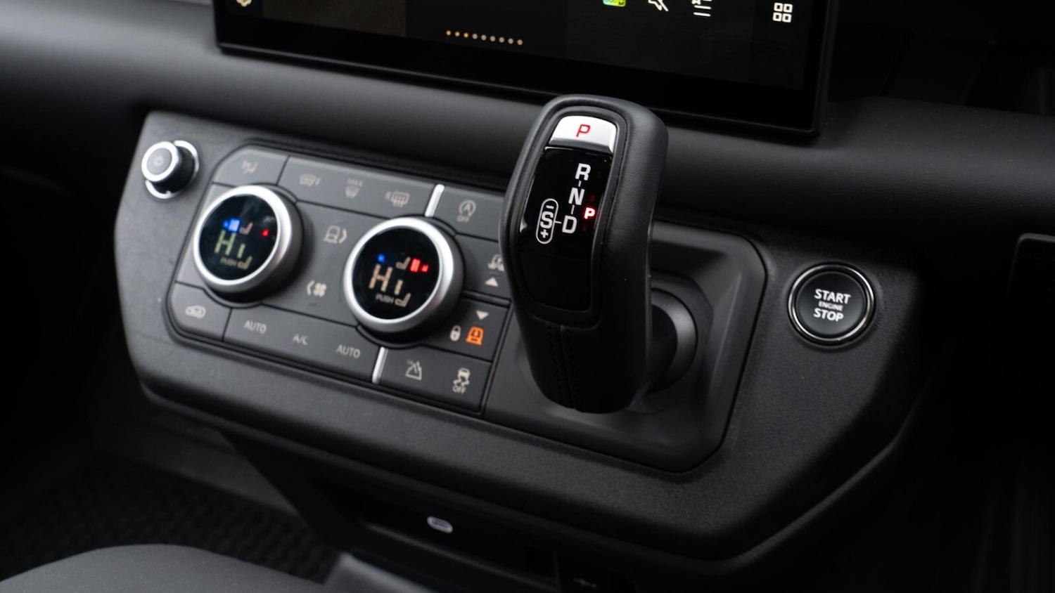 Used Land Rover Defender 2025 for sale - 76750166: Photo 18