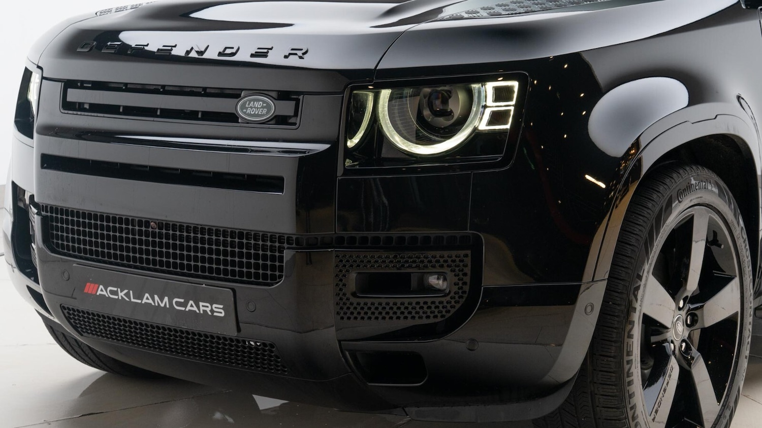 Used Land Rover Defender 2025 for sale - 76750166: Photo 8