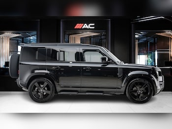 Used Land Rover Defender 2024 for sale - 78846775: Photo