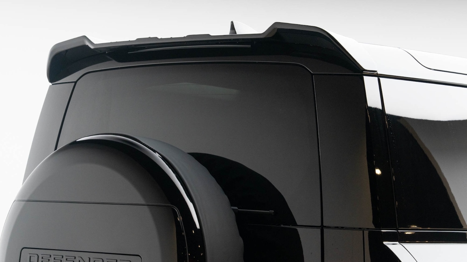 Used Land Rover Defender 2025 for sale - 76709356: Photo 14