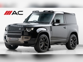 Land Rover - Defender