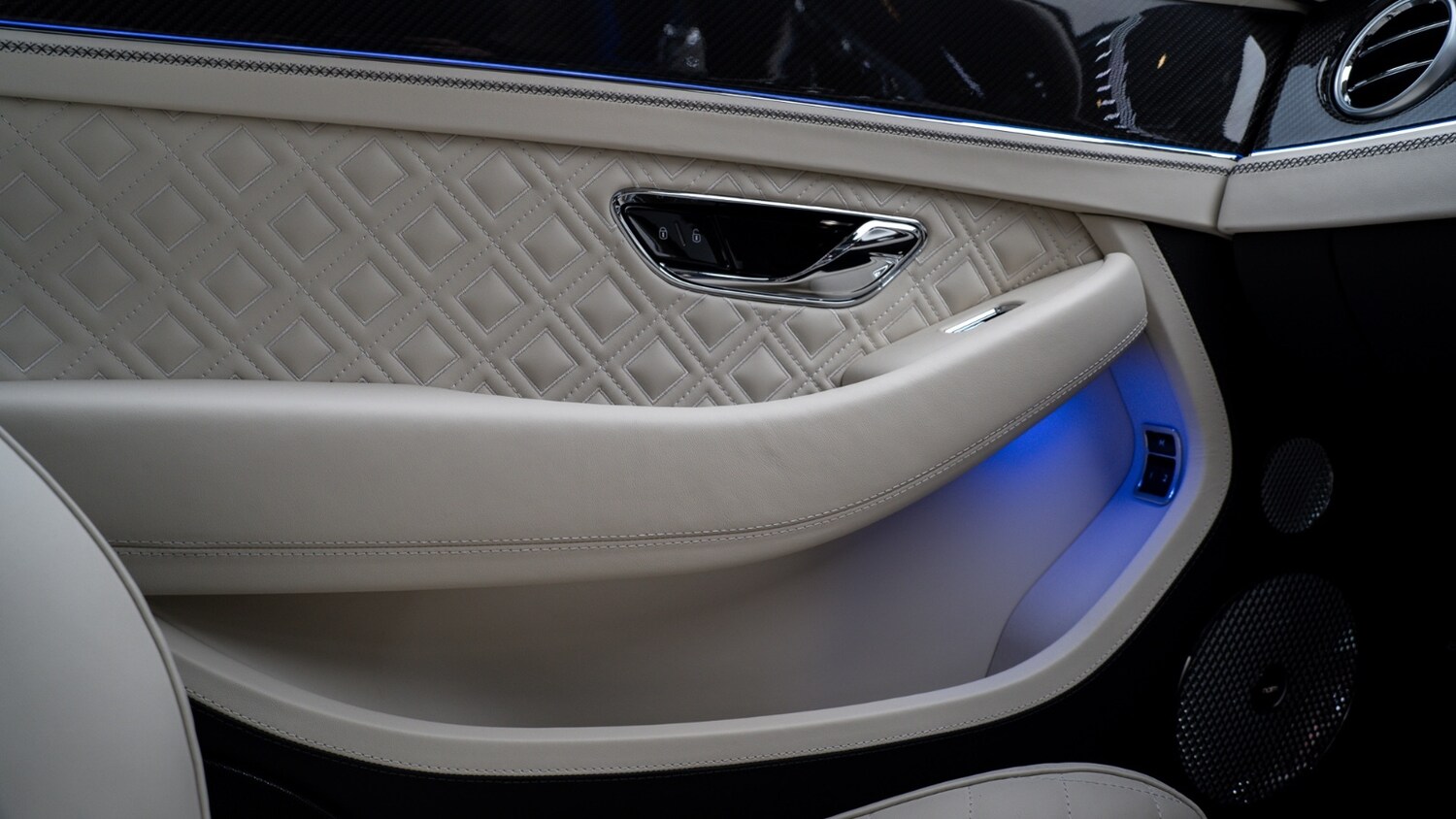 Used Bentley Continental 2024 for sale - 77848048: Photo 40