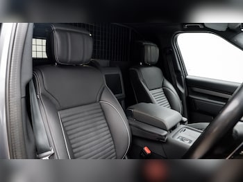 Used Land Rover Discovery 2023 for sale - 78681985: Photo