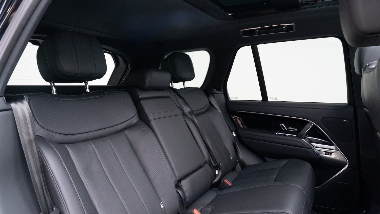 Used Land Rover Range Rover 2025 for sale - 76933168: Photo 10