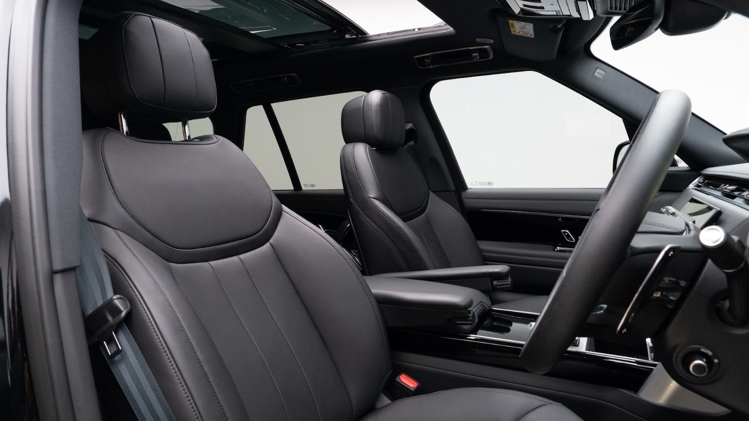 Used Land Rover Range Rover 2025 for sale - 76933168: Photo 3