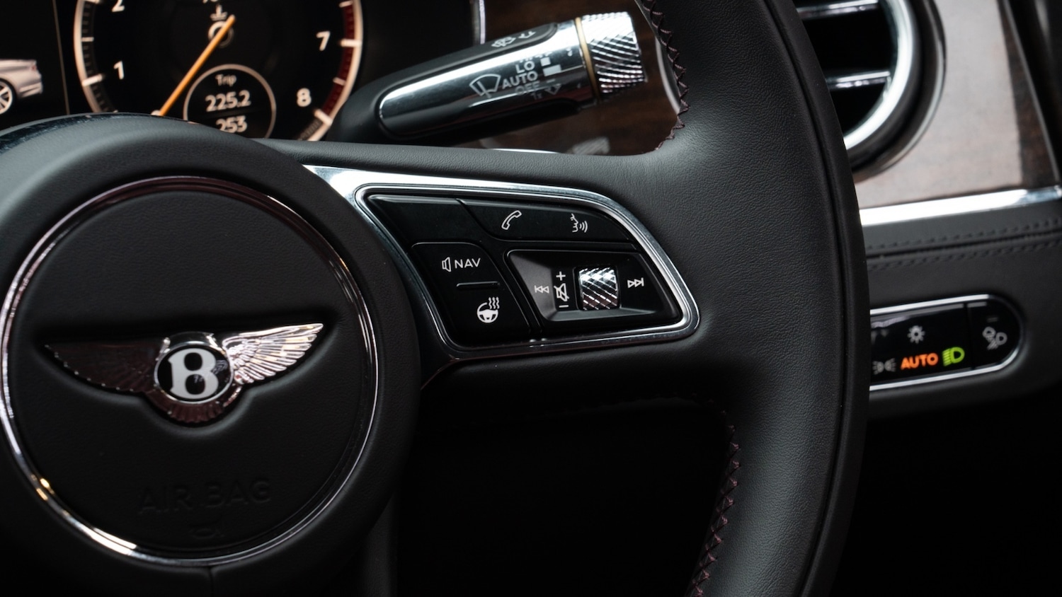 Used Bentley Continental 2021 for sale - 76709613: Photo 27